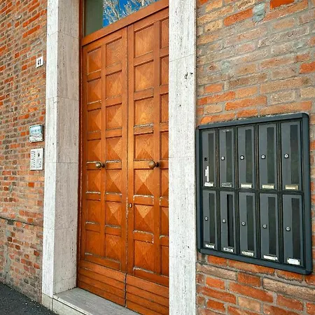 Accogliente Mansarda In Centro Storico Ravenna